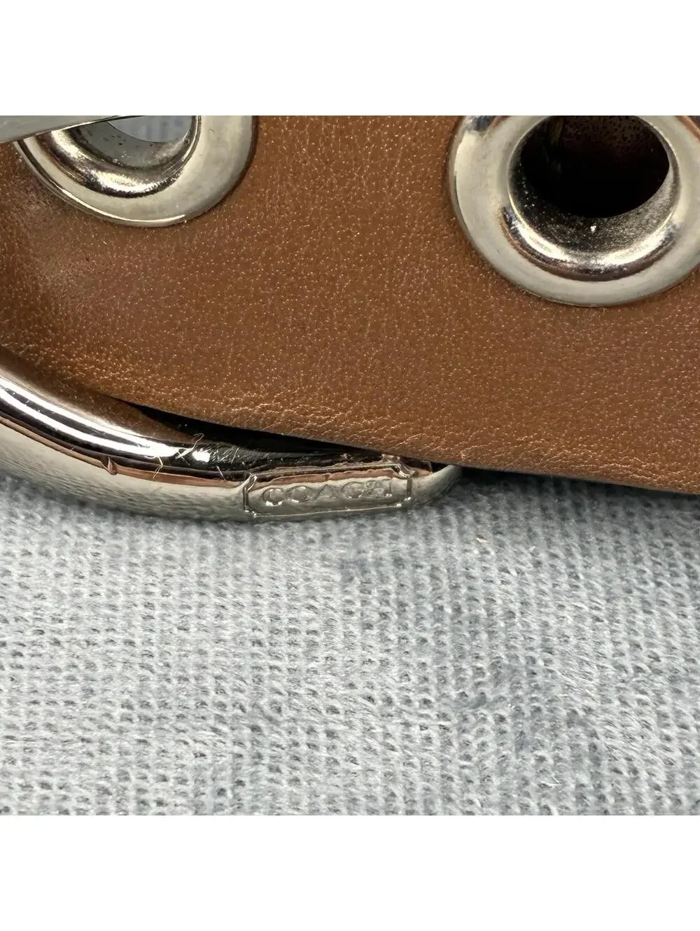 Coach Brown Leather Belt Medium M Fits 35 Silver Tone Buckle Classic - Picture 2 of 14